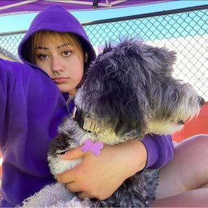 Meet your Posher, Riley